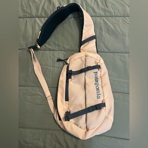 Patagonia 8L Sling Bag